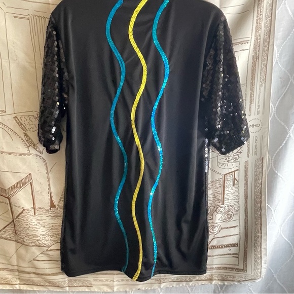 Sequined Dreams and Screams top - Picture 6 of 11